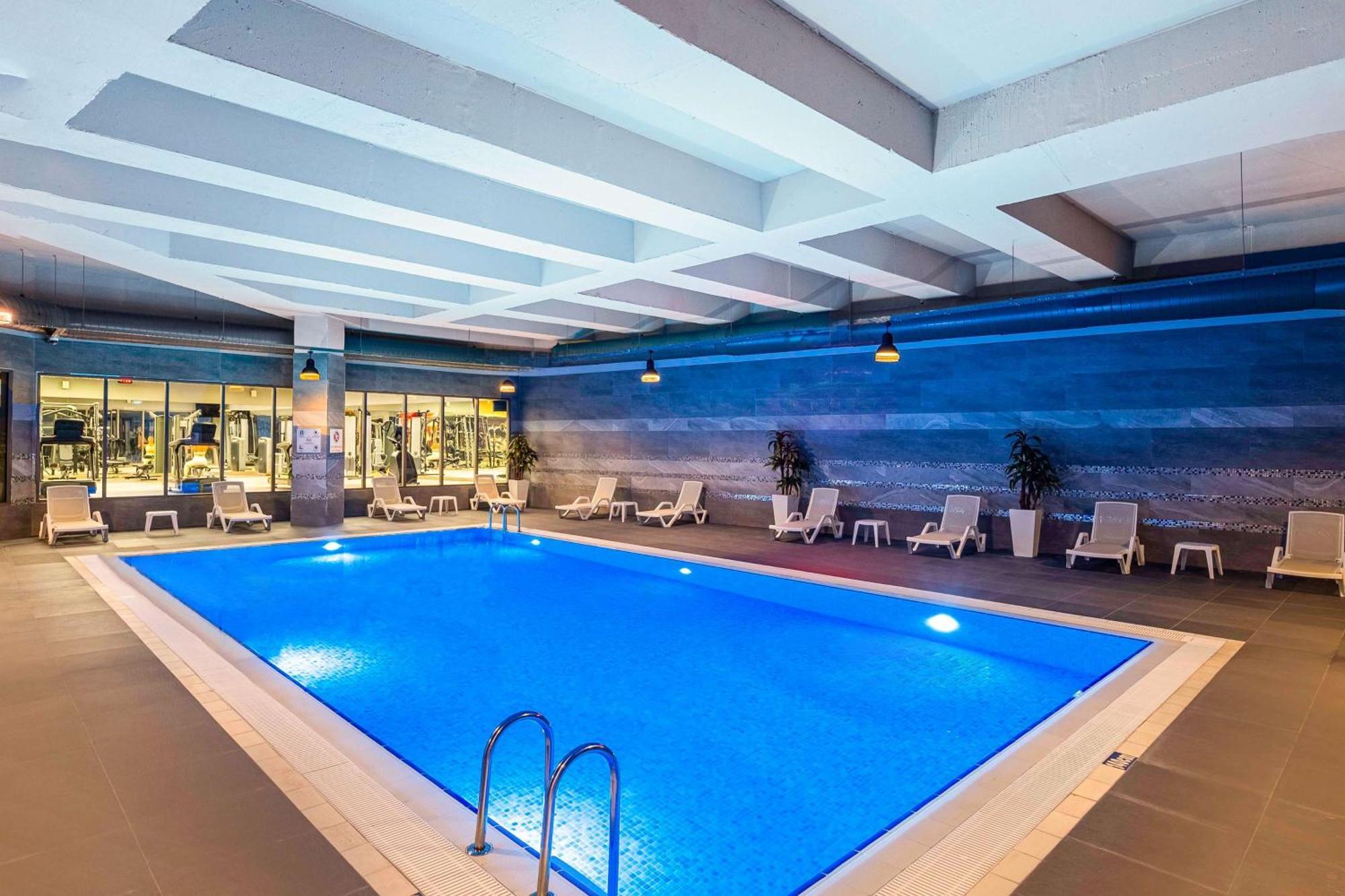 Radisson Residences VadИстанбул Екстериор снимка