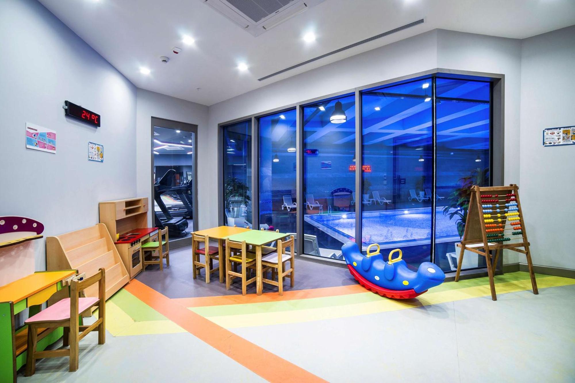 Radisson Residences VadИстанбул Екстериор снимка