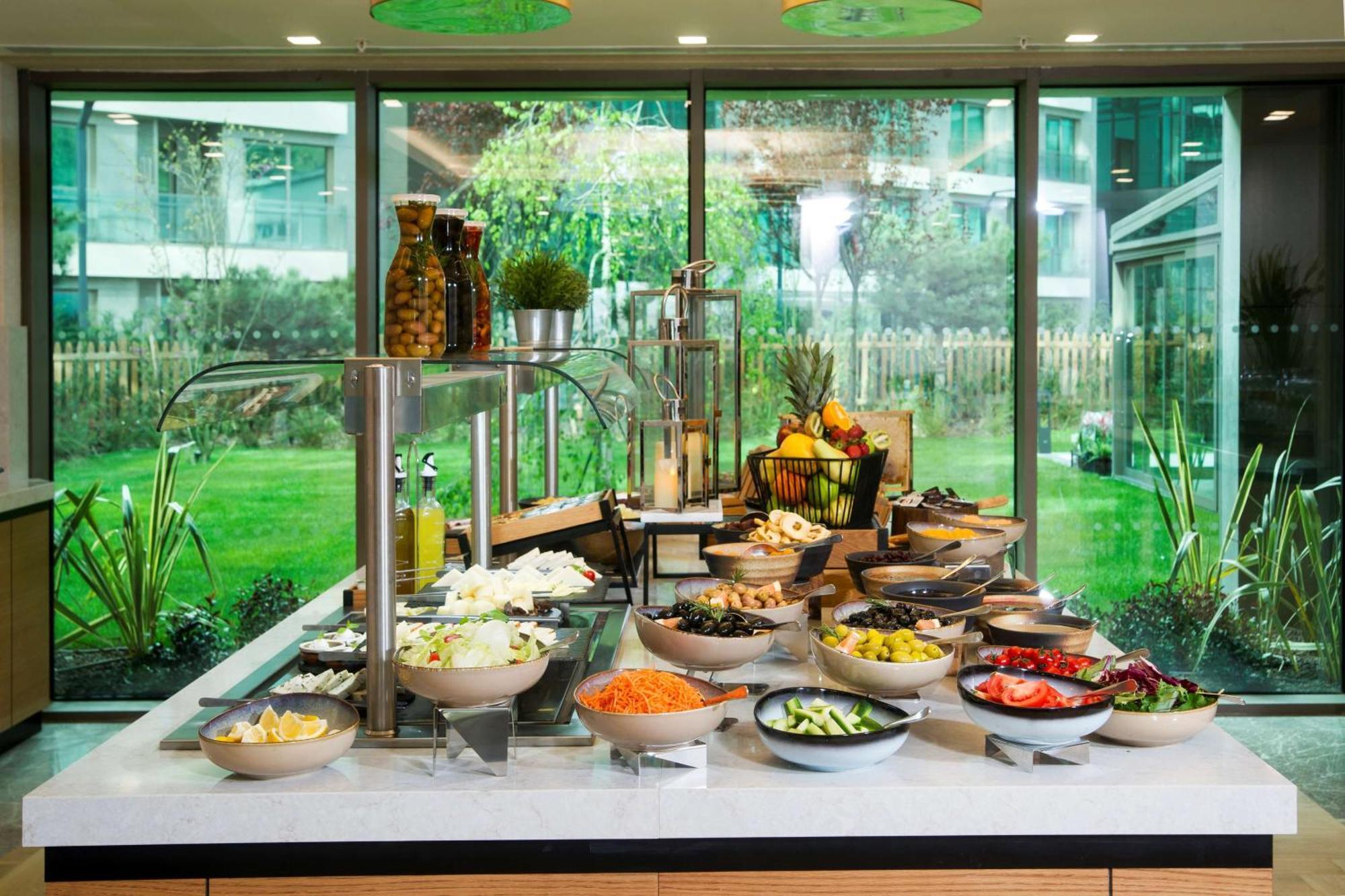 Radisson Residences VadИстанбул Екстериор снимка